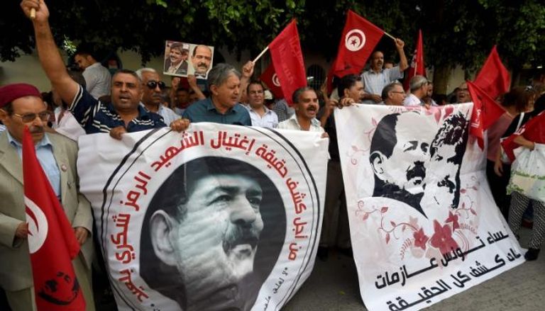 مظاهرات في تونس تحمّل حركة النهضة مسؤولية اغتيال بلعيد والبراهمي