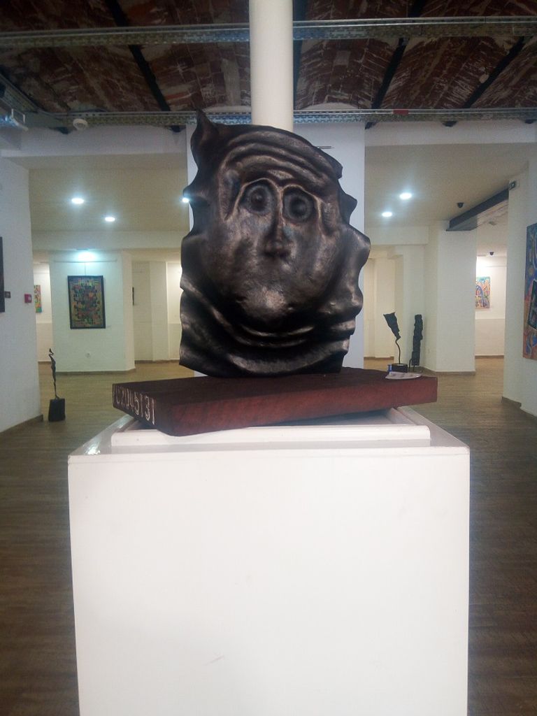 معرض لفن النحت على المعادن في الجزائر معرض لفن النحت على المعادن في الجزائر