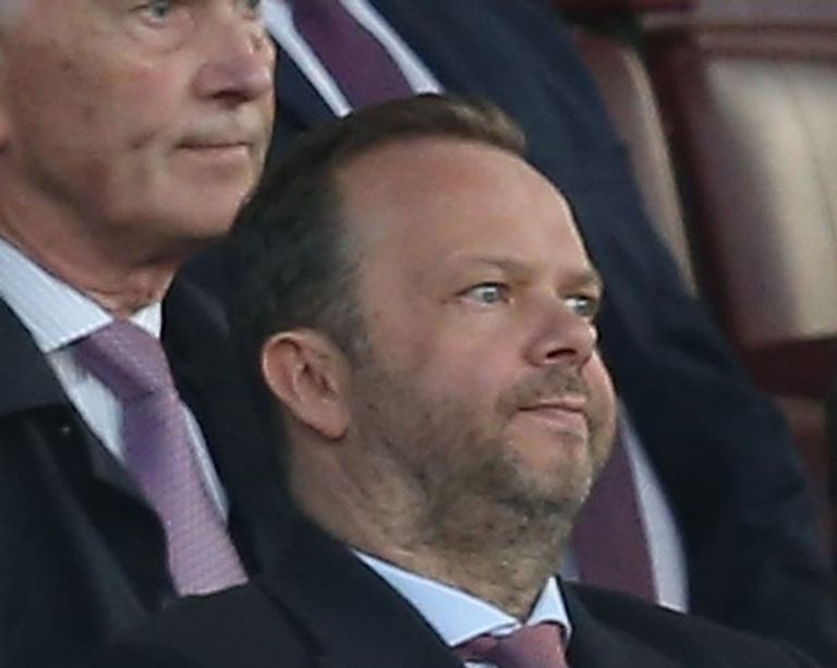 إد وودورد لاعبو نيوكاسل يونايتد