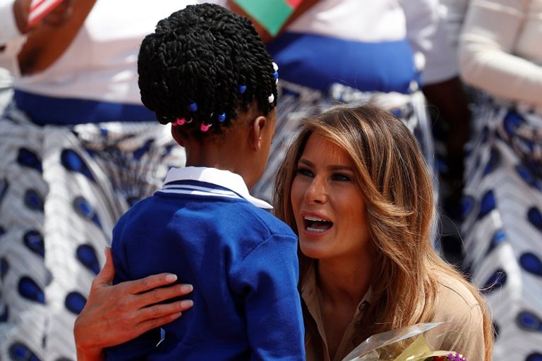 ميلانيا ترامب خلال زيارتها لملاوي ميلانيا ترامب خلال زيارتها لمصر - رويترز