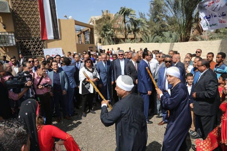 وزيرة الثقافة المصرية تفتتح قصر ثقافة جمال عبدالناصر بأسيوط