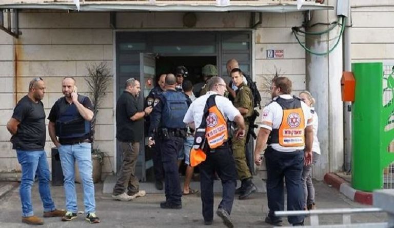 صورة من موقع الحادث تناقلتها وسائل إعلام إسرائيلية صورة من موقع الحادث تناقلتها وسائل إعلام إسرائيلية