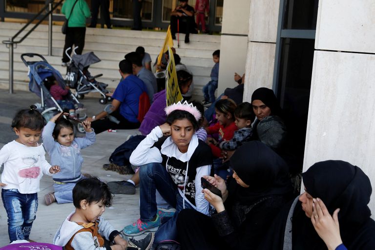 مهاجرون على متن السفينة ديتشوتي - أ. ف. ب