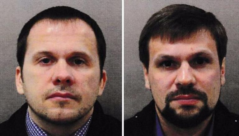 المتهمان روسلان بوشيروف وألكسندر يفجينيفيتش ميشكين - أرشيفية سيرجي سكريبال وابنته - أرشيفية