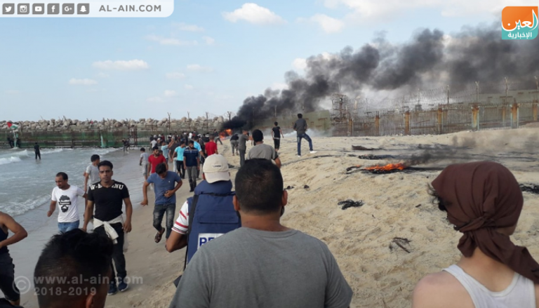 قوات الاحتلال تطلق قنابل الغاز تجاه الفلسطينيين