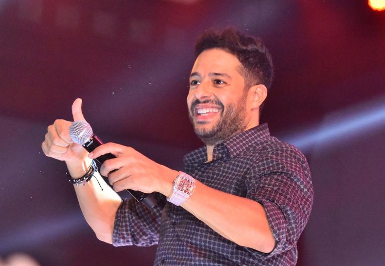 المطرب المصري محمد حماقي في جامعة الإسكندرية