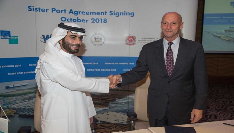 توقيع اتفاقية بين موانئ الشارقة و"ديلاوير" الأمريكية