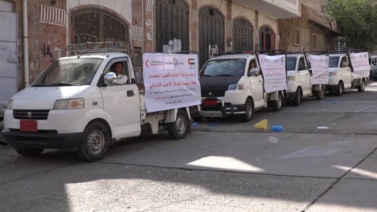 الهلال الأحمر الإماراتي يفتتح قسم الحميات الباطنية بمستشفى في تعز
