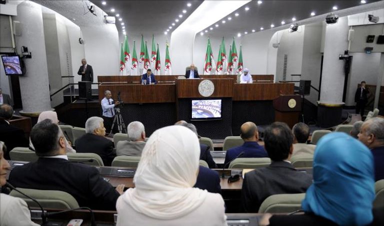 قاعة البرلمان الجزائري رئيس البرلمان الجزائري في حوار خاص للعين الإخبارية