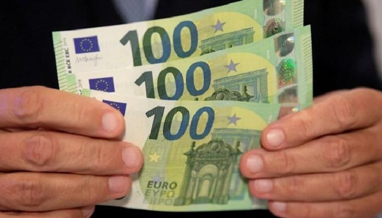 اليورو يواصل الصعود أمام الدولار