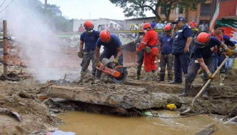 انهيارات أرضية وسط كولومبيا
