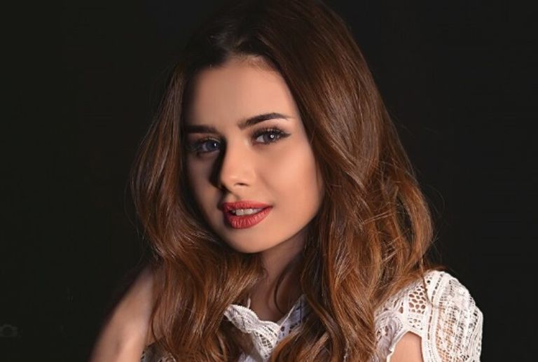 شعار الدورة السادسة لمهرجان الشارقة السينمائي للطفل 