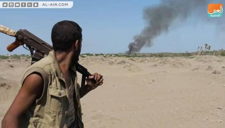 أحد مقاتلي المقاومة الوطنية اليمنية في أعلى منطقة الجاح