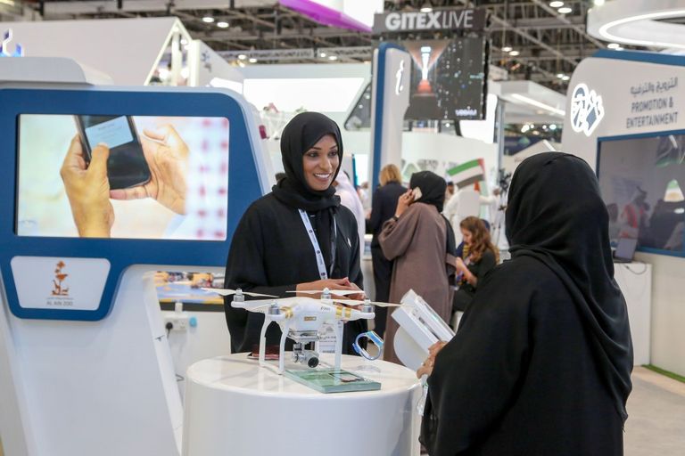 حديقة الحيوانات بالعين تعرض خدمات مجتمعية في جيتكس 2018