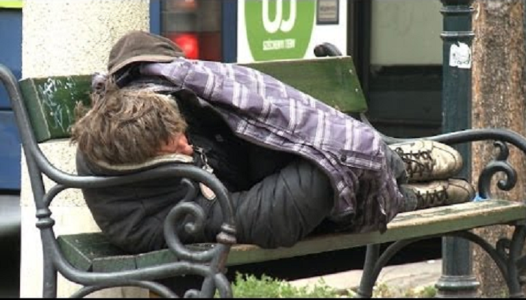 حظر النوم الاعتيادي في شوارع المجر