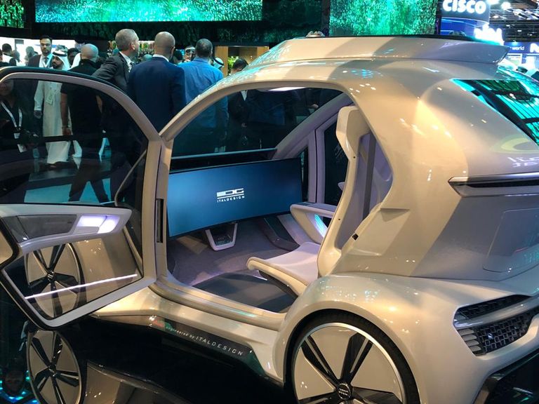 السياراة الطائرة بوب اب نيكست