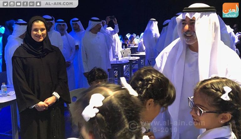 الشيخ محمد بن راشد والشيخ حمدان بن محمد لدى حضور الاحتفالية