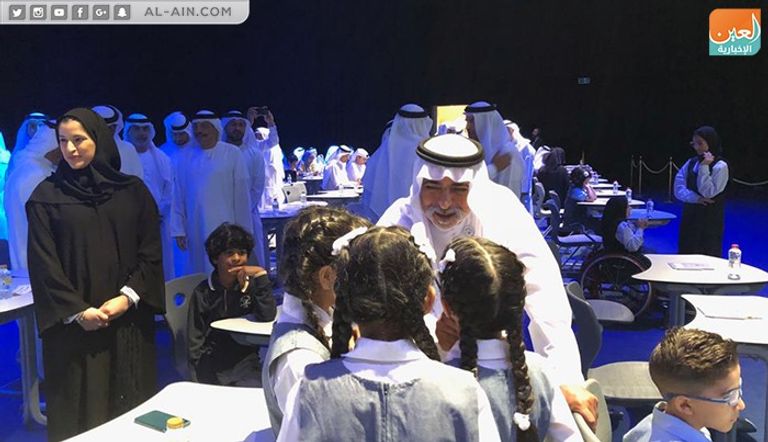 الشيخ محمد بن راشد والشيخ حمدان بن محمد لدى حضور الاحتفالية