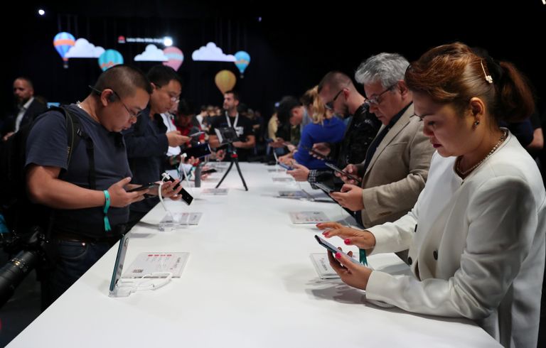 هواوي تطلق هواتف جديدة بمميزات عدة