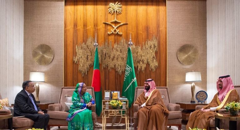جانب من لقاء ولي العهد السعودي ورئيسة وزراء بنجلاديش