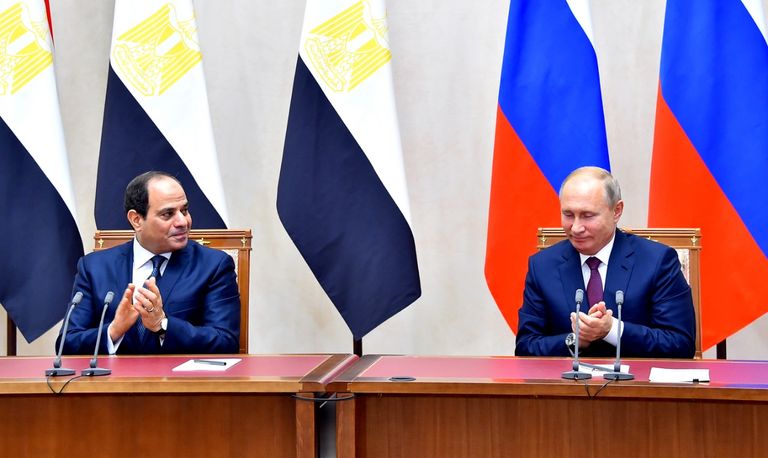 السيسي وبوتين عقب توقيع اتفاقية الشراكة الشاملة