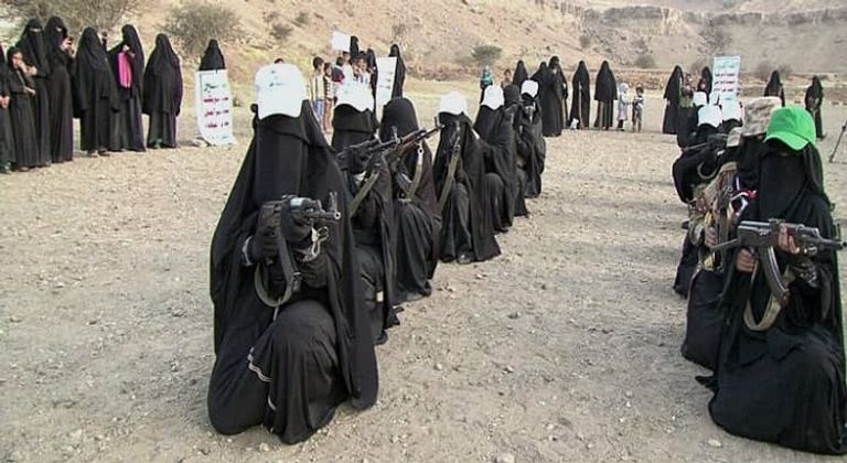 مليشيات الحوثي الإرهابية تنشر عناصر نسائية في صنعاء والحديدة - أرشيفية