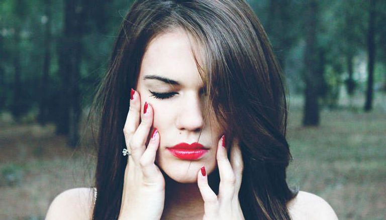 8 علامات في شعر المرأة تعكس حالتها الصحية - صورة أرشيفية