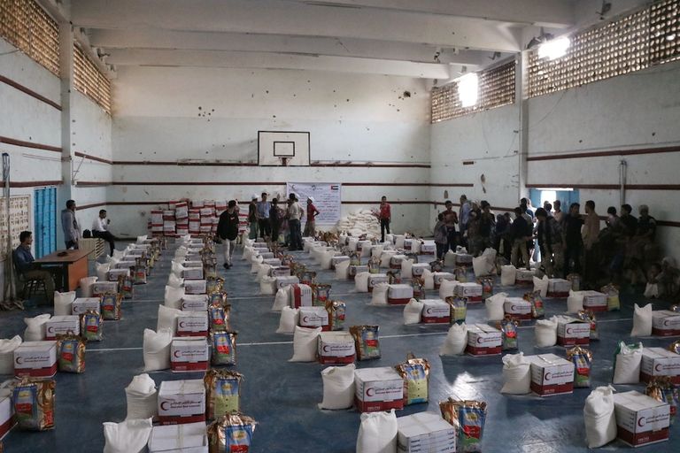 المكملات الغذائية والسلال الغذائية