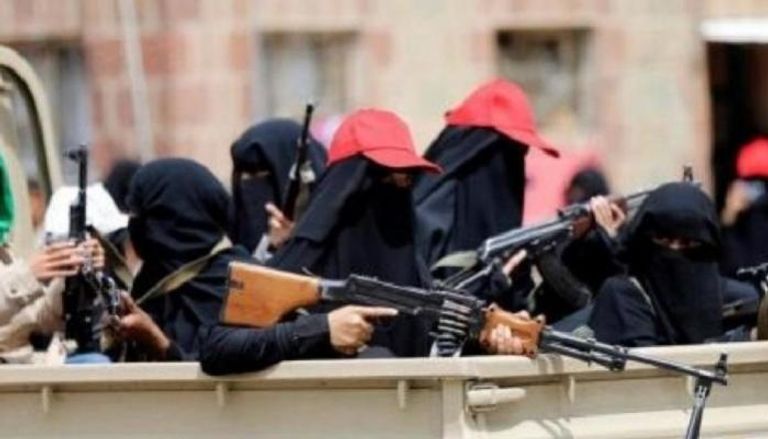 مليشيات الحوثي الإرهابية تنشر عناصر نسائية في صنعاء والحديدة - أرشيفية