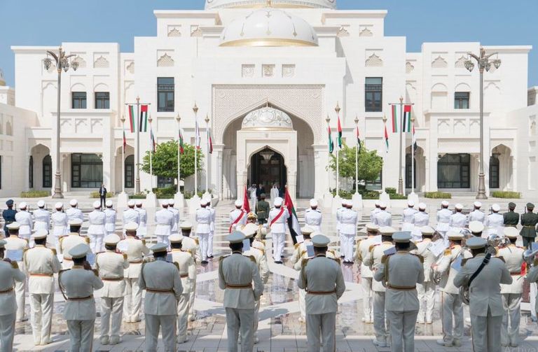 مراسم استقبال رسمية لرئيس وزراء بلغاريا الشيخ محمد بن زايد آل نهيان يستقبل رئيس وزراء بلغاريا