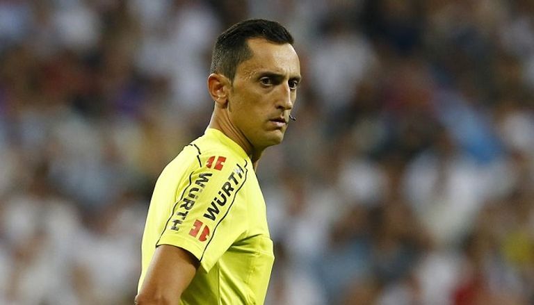 حكم الكلاسيكو ريال مدريد وبرشلونة