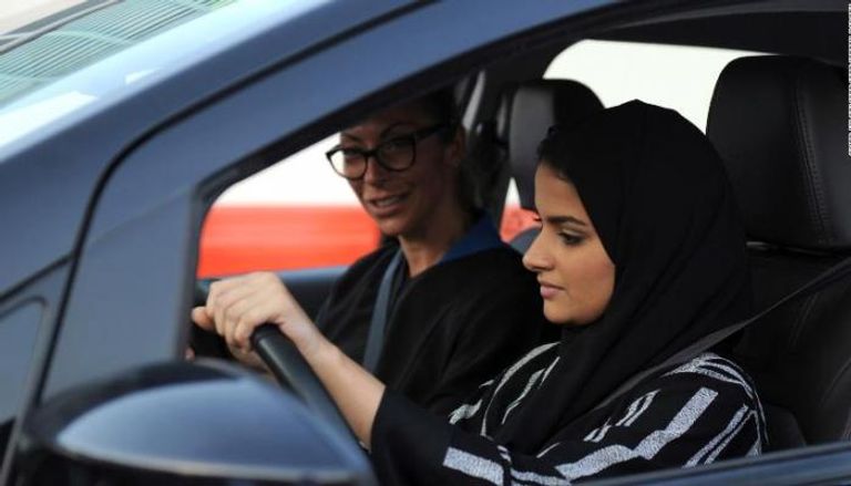 3 ملايين سيدة سعودية سيقدن السيارات بحلول 2020