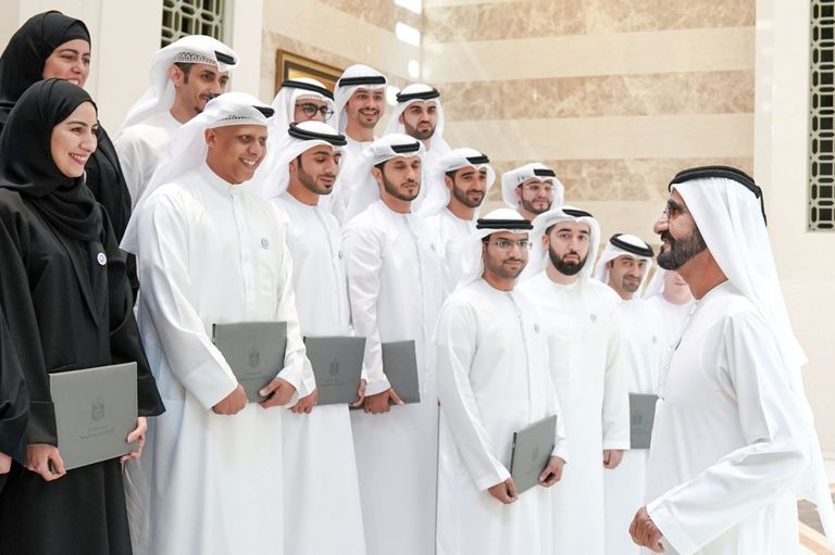 الشيخ محمد بن راشد يشهد تخريج الدفعة الرابعة لبرنامج قيادات المستقبل