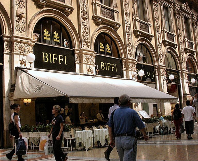 أجمل وأشهر مقاهي إيطاليا التاريخية