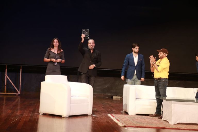 تكريم محمد هنيدي في الجامعة الأمريكية