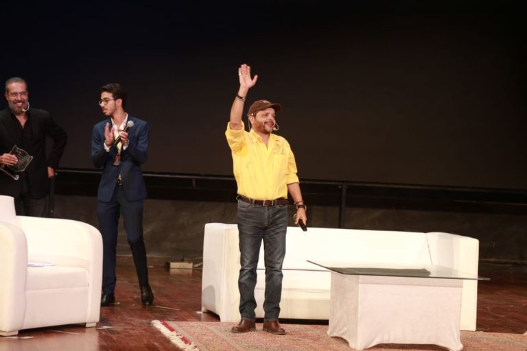 تكريم محمد هنيدي في الجامعة الأمريكية