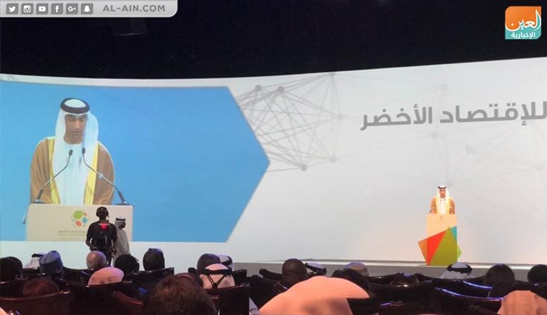 الدكتور ثاني بن أحمد الزيودي وزير التغير المناخي والبيئة