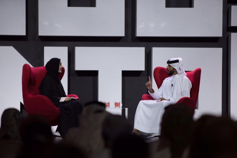 الشيخ ناصر بن حمد آل خليفة يدعو الشباب العربي للتحلي بالعزم والإصرار