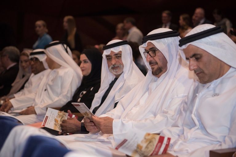 أوبرا "ماء وصحراء.. إرث زايد" تحقق نجاحا باهرا في عرضها الأول