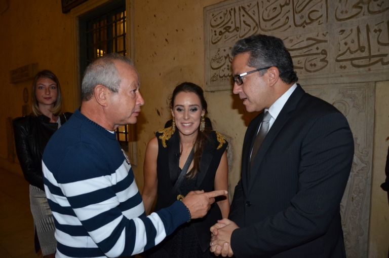 نجوم الفن في معرض فني بمتحف قصر الأمير محمد علي بالمنيل