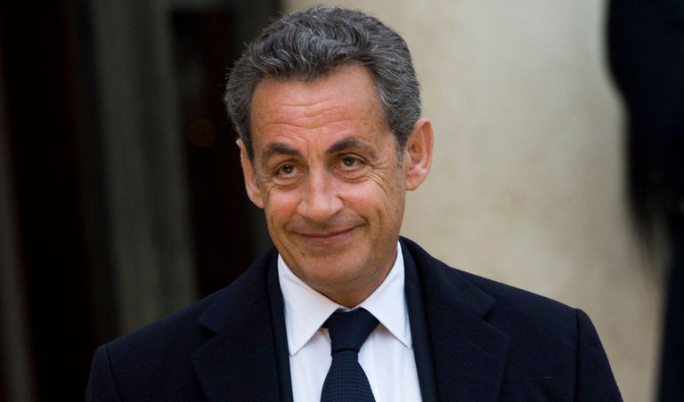 نيكولا ساركوزي الرئيس الفرنسي الأسبق جوزيف بلاتر - صورة أرشيفية