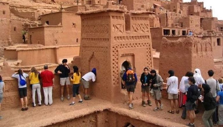 سياح بالمغرب - أرشيف