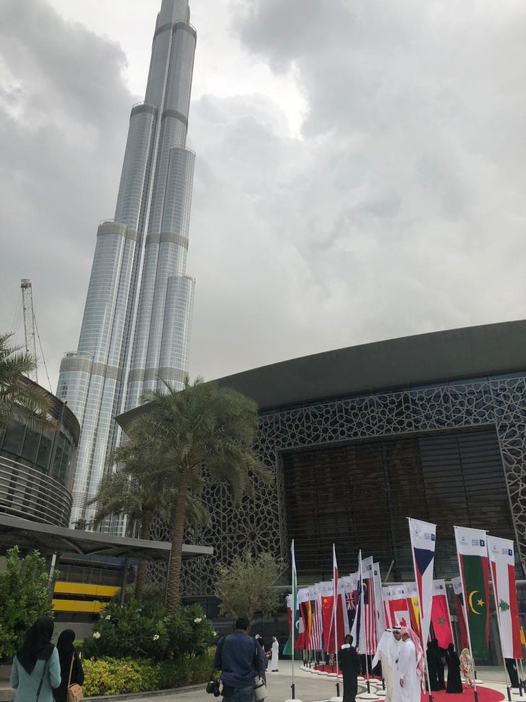 الاستعداد للحفل الختامي للدورة الثالثة من تحدي القراءة العربي في دبي