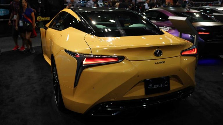 لكزس موديل LC