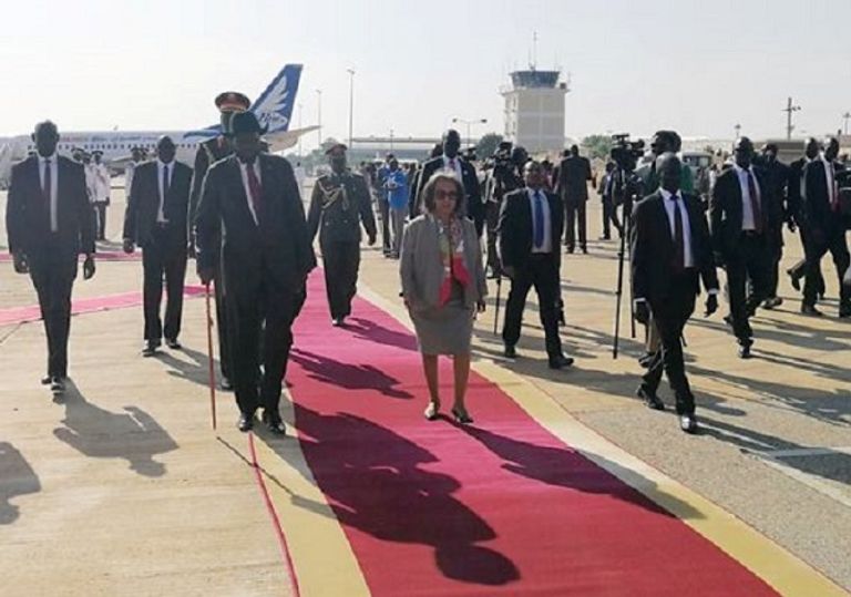 سفاكير ومشار عقب توقيع اتفاق السلام - أرشيفية