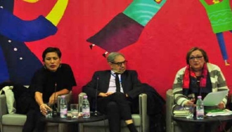 أدباء ومثقفون كوبيون بمعرض الجزائر للكتاب 