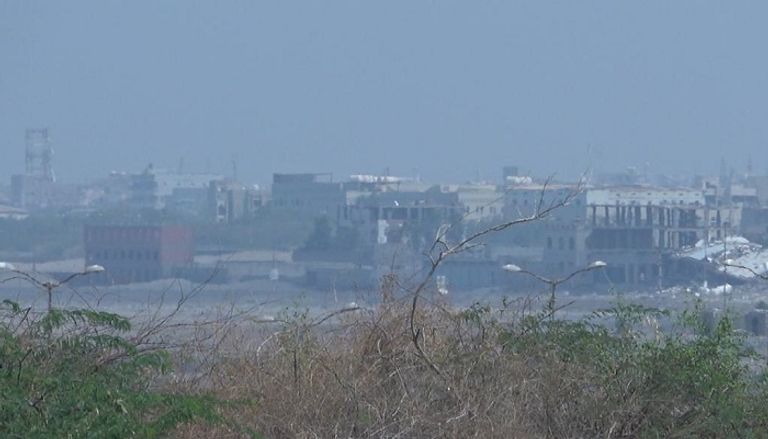 صور أولية للأحياء الغربية لمدينة الحديدة