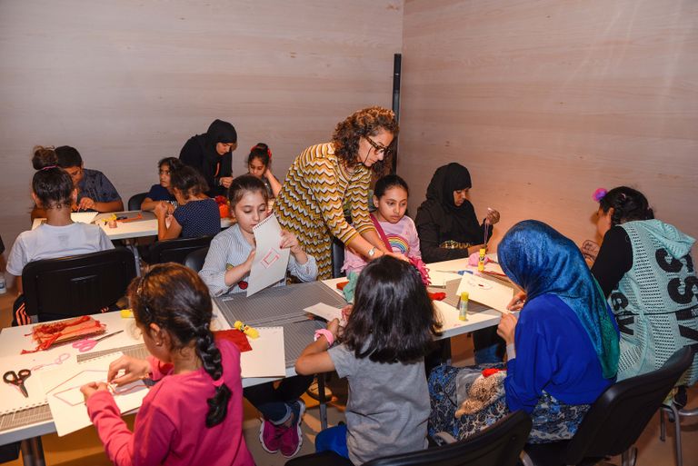جانب من ورشة الأطفال لعلا الدجاني