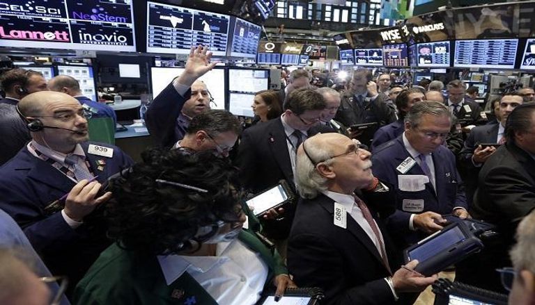 تراجع جماعي للأسهم الأمريكية عند الإغلاق