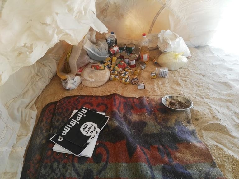 صورة عرضتها الداخلية المصرية لوكر الإرهابيين الشرطة المصرية - أرشيفية